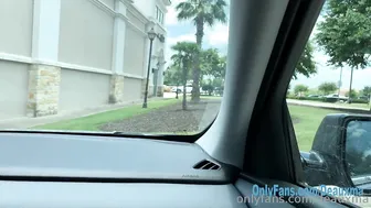 deauxma Pumped up guy