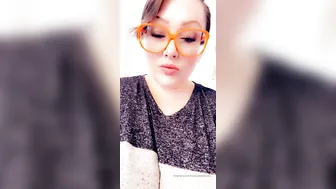 bunnydelacruz69 gorgeous chick fucks cunt with phallus