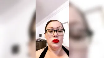 bunnydelacruz69 radiant takes off her panties
