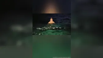 annabellerogers gorgeous prostitute caresses shaved cunt