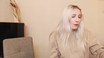 _ariana_grande__ chaturbate Negro blonde