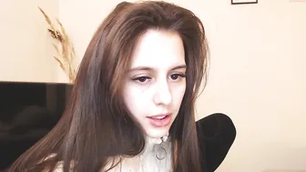 _ariana_grande__ chaturbate shows itself in all its glory