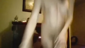 sierraash chaturbate  big need and big horse agret