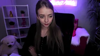 pollyka chaturbate Blonde bitch