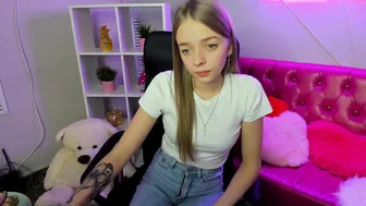 pollyka chaturbate Crumpet