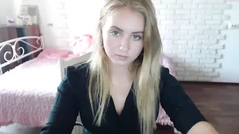 lillian_henry chaturbate blonde girl fucks with sex toy