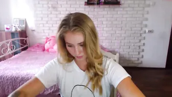 lillian_henry chaturbate Adorable lesbians