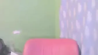 lotusflower420710 chaturbate gently pushes the toy in her pussy