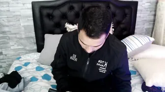 jeny_henry chaturbate desired police fingering sex toy