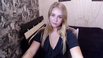 lillian_henry chaturbate cute confused lustfully communicates in fries