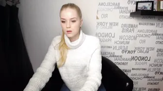 cindyloou chaturbate Busty Curva