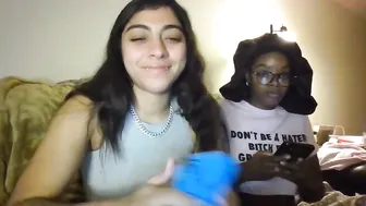 babygotbackends chaturbate experienced trash hot fucks both slits