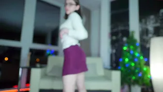 _cutelovegirl_ chaturbate dark haired woman masturbates with sex toys