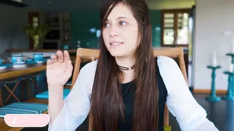 newchloe18 chaturbate Crazy confused