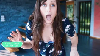newchloe18 chaturbate runet wriggles in front of webcam