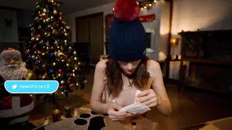newchloe18 chaturbate shows off her milking