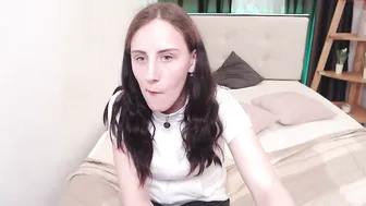 mylene_kane chaturbate attractive model entertains erotic shows