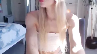 missalice_94 myfreecams lustful priestess work with both holes