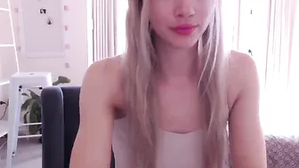 missalice_94 myfreecams loves to masturbate standing cancer