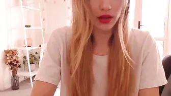 missalice_94 myfreecams slutty bitch masturbates cunt