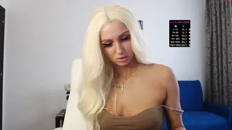 mary_miss_love chaturbate cute posing in fries