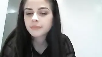 lillyspunk myfreecams cute lady undresses in front of the camera