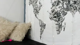 laraloxley myfreecams cute little doll caresses big boobs