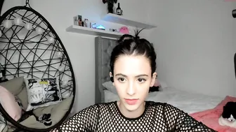 gia_baker chaturbate wonderful chick fingering both holes hard