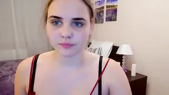 blindlovee myfreecams luxurious blonde passionately pulls pussy