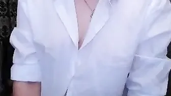 blindlovee myfreecams naughty female caresses shaved cunt