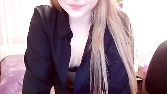 blindlovee myfreecams stunning babe banging her vagina deeply