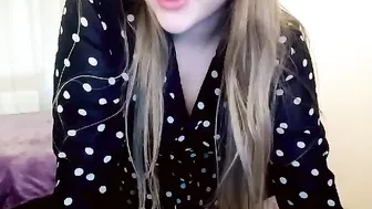 blindlovee myfreecams mature confused jerks off shaggy pussy