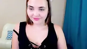 blindlovee myfreecams beautiful bitch fucks herself with a phallus