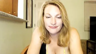 biancaandhubby chaturbate  Bitch chases