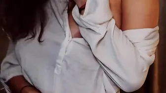 anniekarrera1 myfreecams charming whore sticks dildo in the vagina