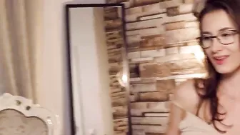 anniekarrera1 myfreecams adorable petite effectively jerking pussy