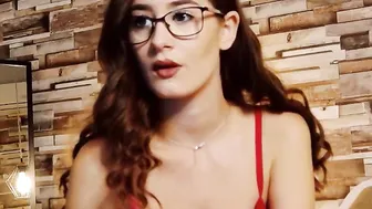 anniekarrera1 myfreecams sultry confused hard pussy