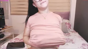 ann__w chaturbate passionate skin jumps on a dildo