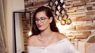 anniekarrera1 myfreecams Spicy beauty