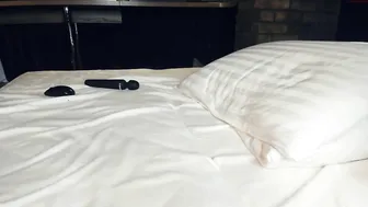 summer_sunshine_ chaturbate lush harlot jerks off a broken vagina