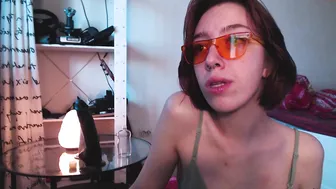 reqwerer chaturbate passionate skin jumps on a dildo