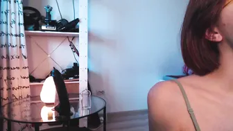 reqwerer chaturbate passionate skin jumps on a dildo