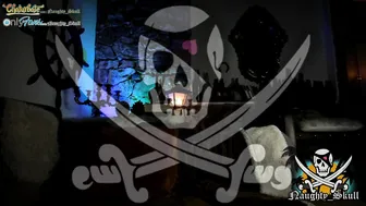 naughty_skull chaturbate shows her pussy on the chair