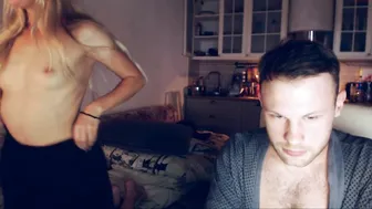 magic_couple13 chaturbate impressive young lady puts on beautiful boobs