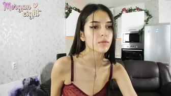morgan_eight chaturbate modest babe tickles clit