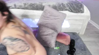 kayribbons chaturbate indecent