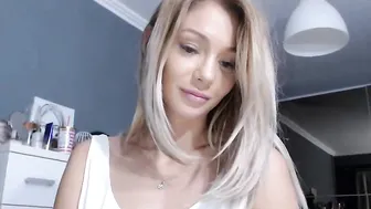 yveline myfreecams 20 October 2020