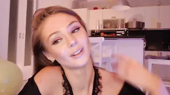yveline myfreecams whore