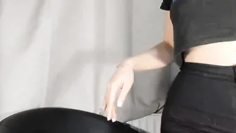 wineythepooh myfreecams openwork blonde erotically moving in front of the camera