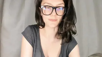 wineythepooh myfreecams gorgeous bitch caresses big boobs